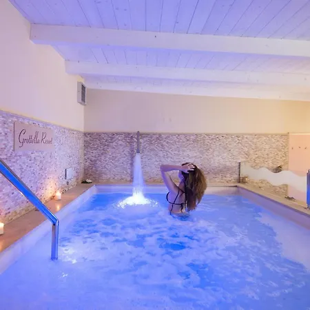 فندق Masseria Grottella