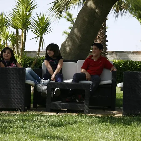 Masseria Grottella אבטראנה