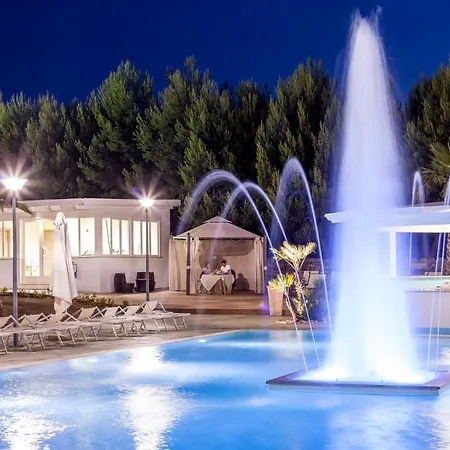 Masseria Grottella Hotel 4*